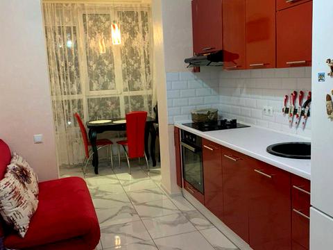 квартира за адресою Героїв Небесної Сотні просп., 30