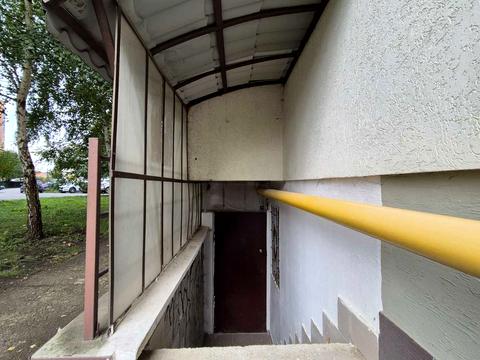 комерційна за адресою Ключний провулок, 5