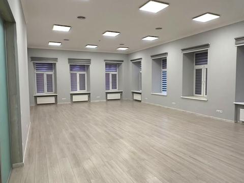 комерційна за адресою Грецька вул., 52