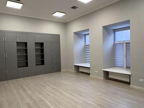 коммерческая по адресу Греческая ул., 52