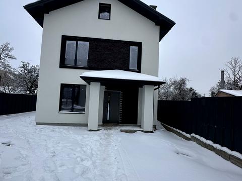 дом по адресу Українська ул.