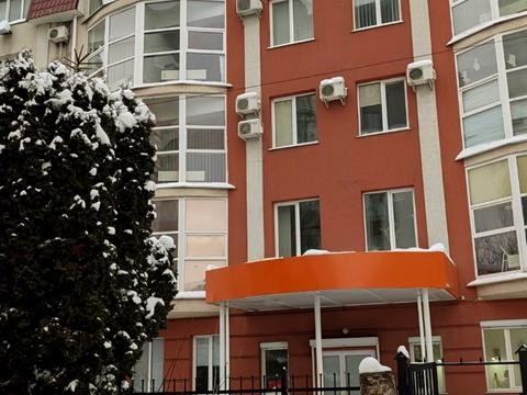 комерційна за адресою Гетьмана Івана Мазепи вул., 4