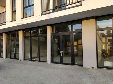 комерційна за адресою Леоніда Перфецького вул., 6