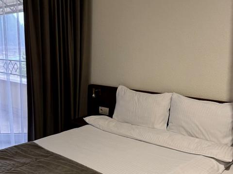 коммерческая по адресу Грушевского ул., 2А