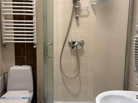 коммерческая по адресу Грушевского ул., 2А