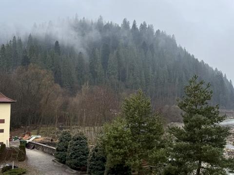 коммерческая по адресу Грушевского ул., 2А