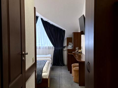 коммерческая по адресу Грушевского ул., 2А