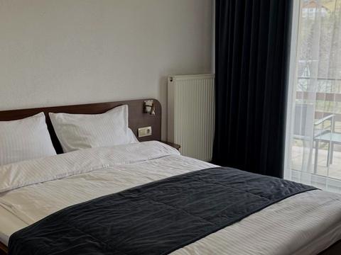 коммерческая по адресу Грушевского ул., 2А