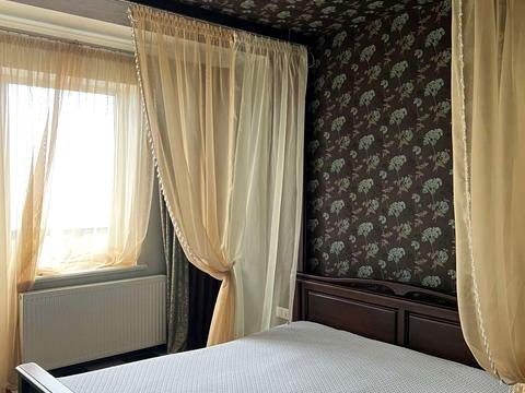 квартира за адресою Вишнева вул., 16