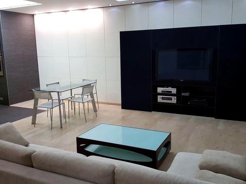 квартира за адресою Сімферопольська вул., 11