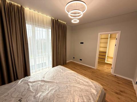 дом по адресу Полтавська