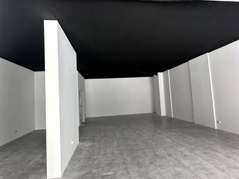 комерційна за адресою Трускавецька вул., 2-Г