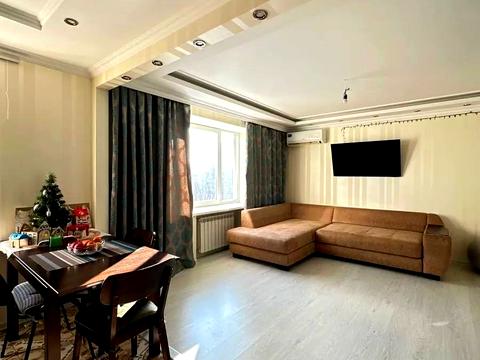 квартира за адресою Платонова бульв. (Королеви Анни), 26