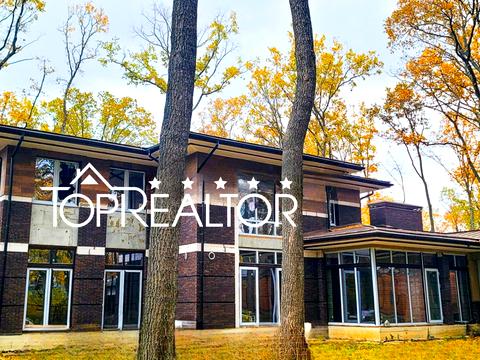 будинок за адресою Лісопарківська вул.