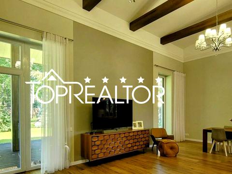 будинок за адресою с-ще. Лісне, Центральна