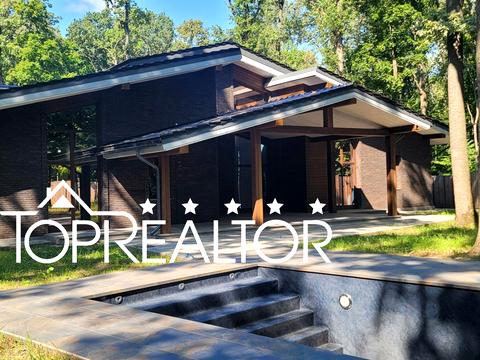 будинок за адресою Київська