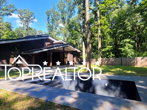 будинок за адресою Київська