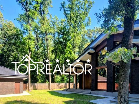 будинок за адресою Київська