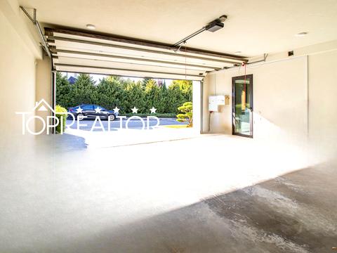 будинок за адресою Київська