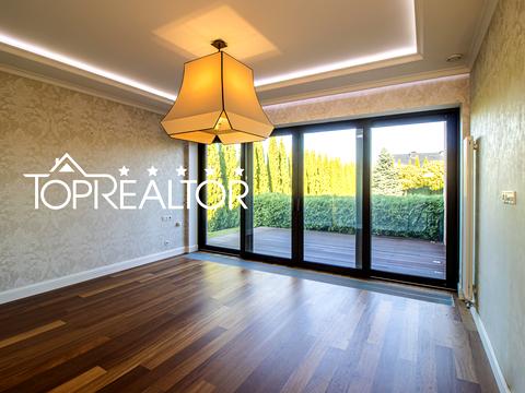 будинок за адресою Київська