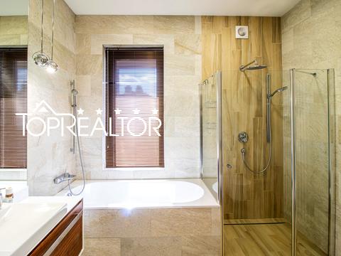 будинок за адресою Київська