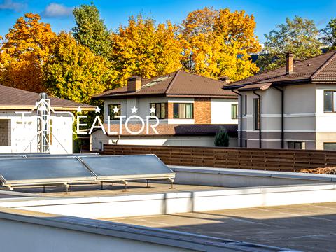 будинок за адресою Київська