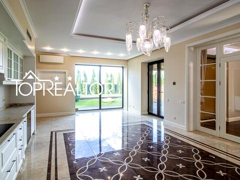 будинок за адресою Київська