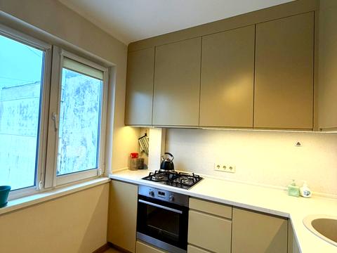 квартира за адресою Василя Порика просп., 11-Б