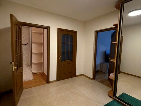 квартира за адресою Василя Порика просп., 11-Б