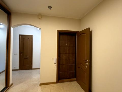 квартира за адресою Василя Порика просп., 11-Б