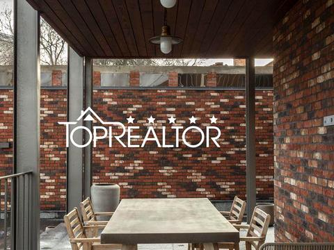 дом по адресу Юрия Шевелёва ул. (Красного Летчика)