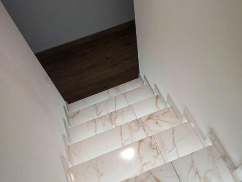 квартира по адресу Рильського ул., 3