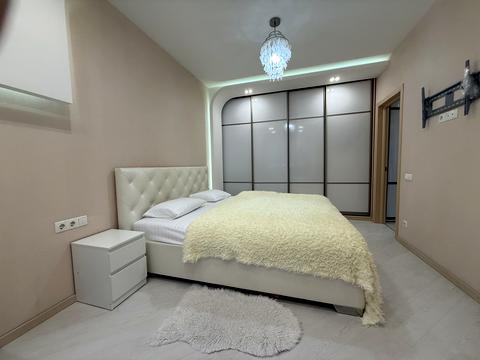 квартира за адресою Феодосійська вул., 1