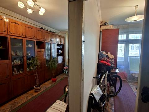 комерційна за адресою Новосельського вул., 81