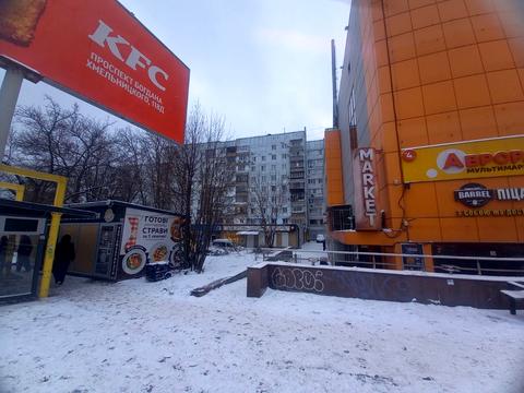 коммерческая по адресу Богдана Хмельницкого просп. (Героев Сталинграда), 36