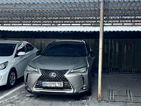 квартира за адресою с. Крижанівка, Владислава Бувалкіна вул., 7-Б К2