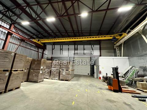 комерційна за адресою Незалежності бульв. (50 років Жовтня), 1