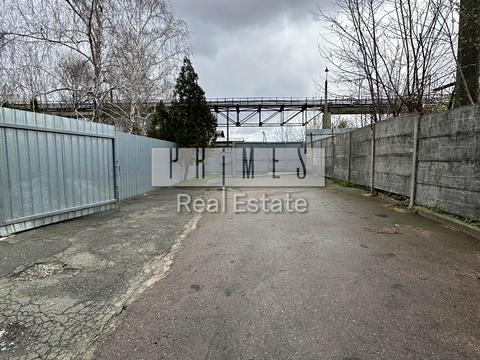 комерційна за адресою Незалежності бульв. (50 років Жовтня), 1