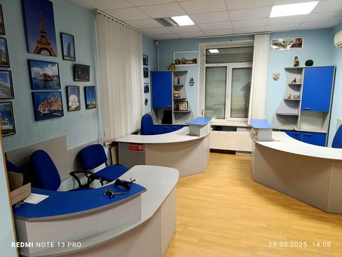 комерційна за адресою Криворізька вул., 8