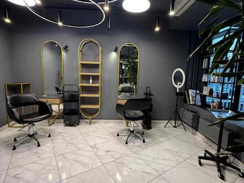 комерційна за адресою Гоголівська вул., 37/2