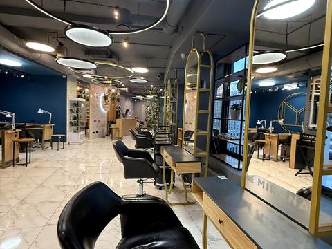 комерційна за адресою Гоголівська вул., 37/2