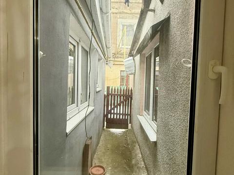 квартира за адресою Костецька вул. (Генерала Ватутіна), 9