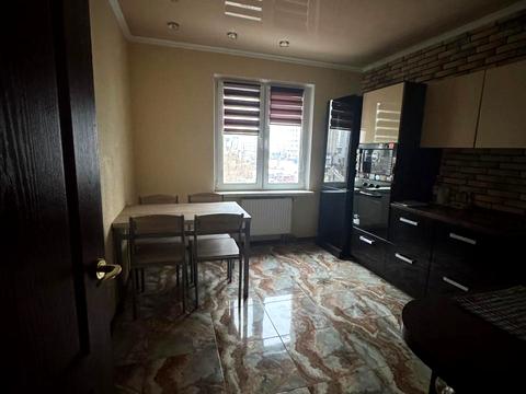 квартира за адресою Єлизавети Чавдар вул., 38