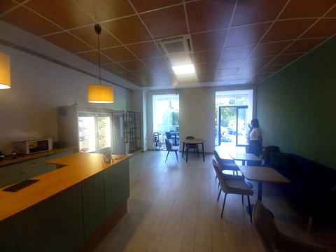 комерційна за адресою Слави бульв., 2-Б