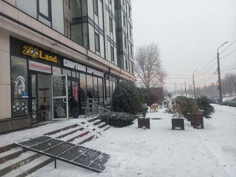 комерційна за адресою Слави бульв., 2-Б