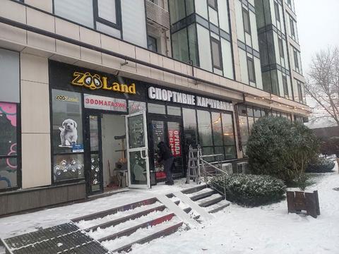 комерційна за адресою Слави бульв., 2-Б