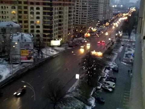 квартира за адресою В'ячеслава Чорновола вул., 10