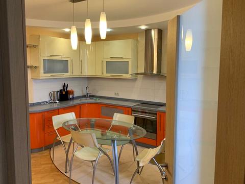 квартира за адресою Срібнокільська вул., 22