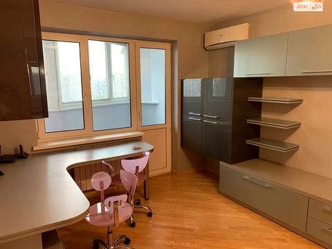 квартира за адресою Срібнокільська вул., 22