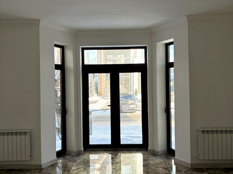 комерційна за адресою пушкіна, 1